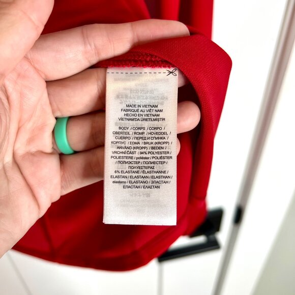 Elegant Red Women's Top - Picture 4 of 5